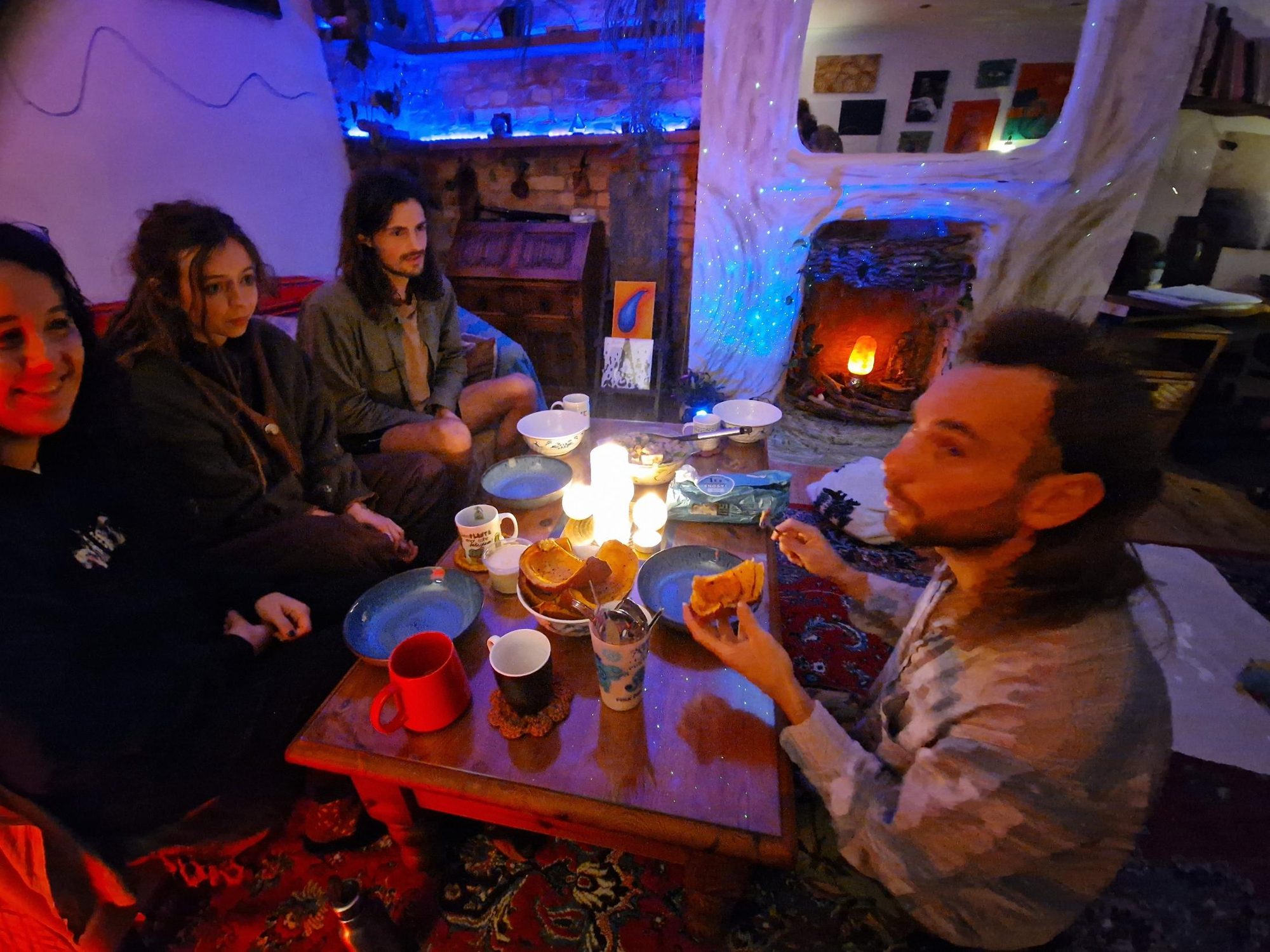 Supper by the shrine
